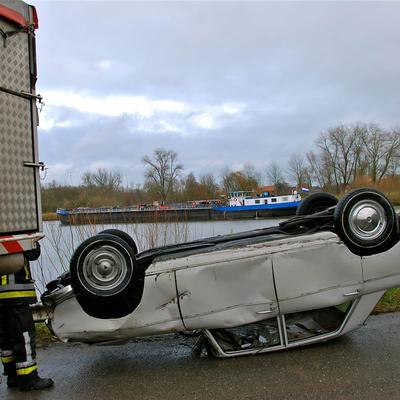 Auto In Schelde 9 December 2012 (1 januari 2012) — foto 37 door Paul Van Der Rasieren, vrijwillig brandweerman Oudenaarde