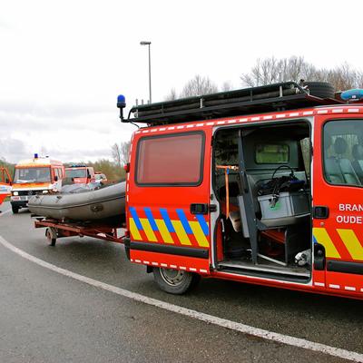 Auto In Schelde 9 December 2012 (1 januari 2012) — foto 45 door Paul Van Der Rasieren, vrijwillig brandweerman Oudenaarde