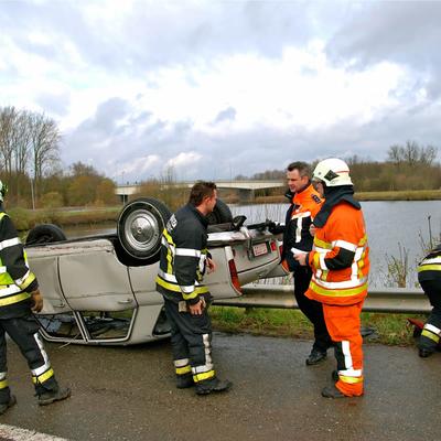 Auto In Schelde 9 December 2012 (1 januari 2012) — foto 47 door Paul Van Der Rasieren, vrijwillig brandweerman Oudenaarde