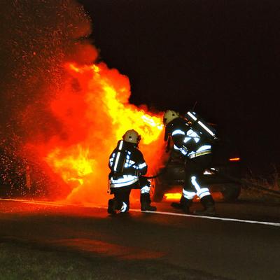 Autobrand Maarkedal 2012 (1 januari 2012) — foto 7 door Paul Van Der Rasieren, vrijwillig brandweerman Oudenaarde