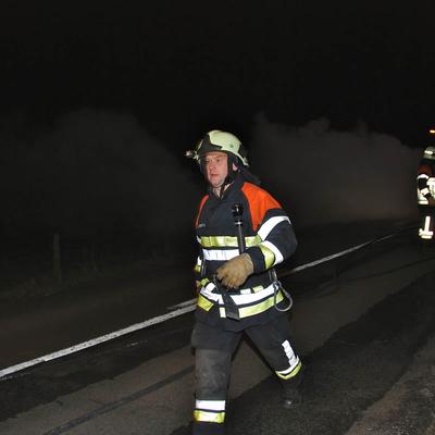 Autobrand Maarkedal 2012 (1 januari 2012) — foto 15 door Paul Van Der Rasieren, vrijwillig brandweerman Oudenaarde
