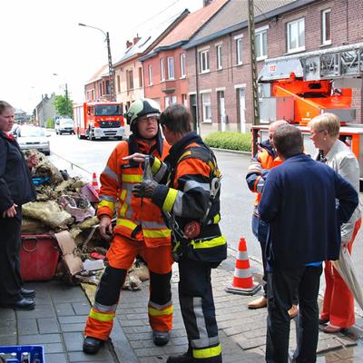 Blikseminslag Zingem 2012 (1 januari 2012) — foto 5 door Paul Van Der Rasieren, vrijwillig brandweerman Oudenaarde