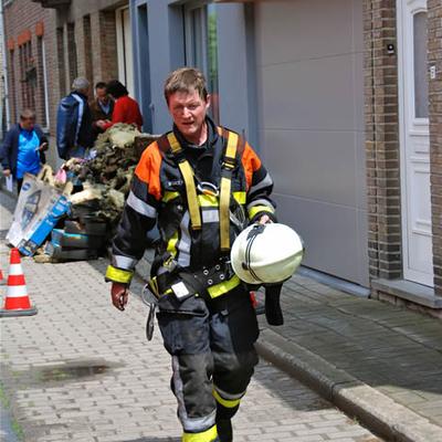 Blikseminslag Zingem 2012 (1 januari 2012) — foto 20 door Paul Van Der Rasieren, vrijwillig brandweerman Oudenaarde