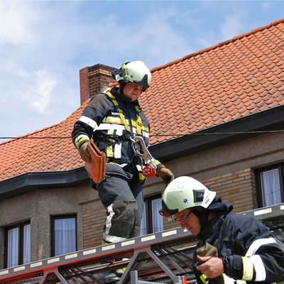Blikseminslag Zingem 2012 (1 januari 2012) — foto 36 door Paul Van Der Rasieren, vrijwillig brandweerman Oudenaarde