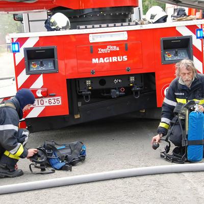 Huisbrand 2014 (1 januari 2014) — foto 48 door Paul Van Der Rasieren, vrijwillig brandweerman Oudenaarde