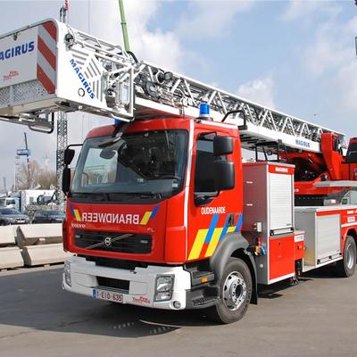 Nieuwe Ladderwagen 2013 (1 januari 2013) — foto 3 door Paul Van Der Rasieren, vrijwillig brandweerman Oudenaarde