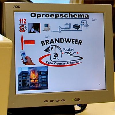 Opendeur Brakel 2012 (1 januari 2012) — foto 6 door Paul Van Der Rasieren, vrijwillig brandweerman Oudenaarde