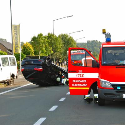 Verkeersongeval 2013 (1 januari 2013) — foto 8 door Paul Van Der Rasieren, vrijwillig brandweerman Oudenaarde