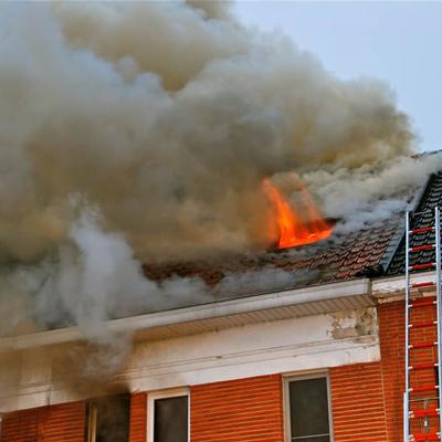 Woningbrand 4 Juni 2012 (1 januari 2012) — foto 4 door Paul Van Der Rasieren, vrijwillig brandweerman Oudenaarde