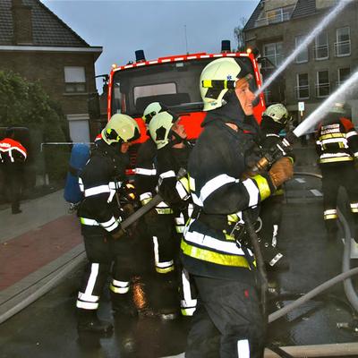 Woningbrand 4 Juni 2012 (1 januari 2012) — foto 13 door Paul Van Der Rasieren, vrijwillig brandweerman Oudenaarde