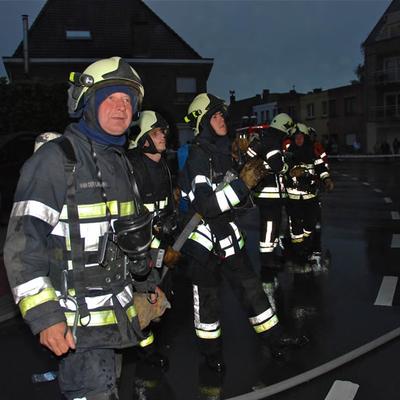 Woningbrand 4 Juni 2012 (1 januari 2012) — foto 25 door Paul Van Der Rasieren, vrijwillig brandweerman Oudenaarde